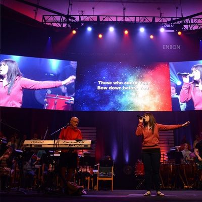 P3.91 AC110V Indoor Full Color LED Display SMD2020 2880HZ