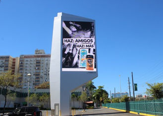 IP67 P16 Outdoor Full Color LED Display Road Side With High Contrast Energy Saving