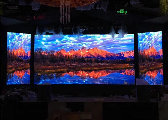 P3.91 Indoor LED Stage Screen Rental Video Wall 2880 Htz Refresh With Nationstar