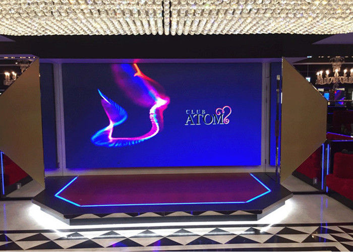 P3 Indoor LED Video Wall Screen RGB Full Color 900 Nits SMD2121 111111 Dos/Sqm