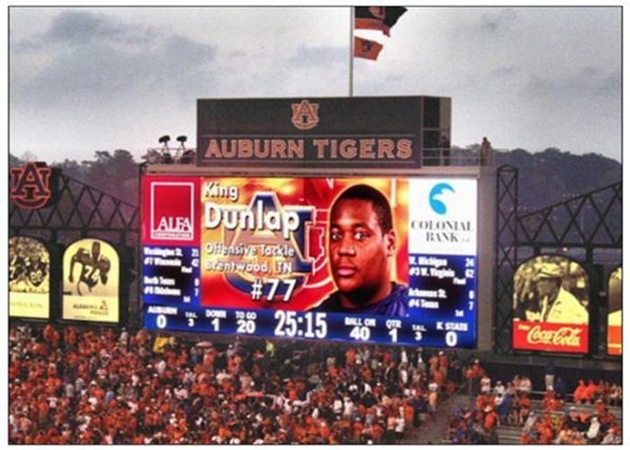 5000nits P10mm Outdoor Full Color LED Display Shop Scrolling